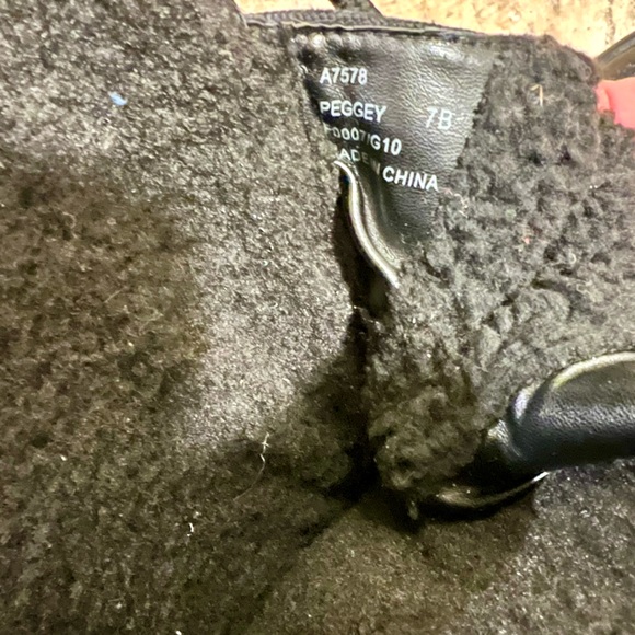 Authentic COACH PEGGEY SIGNATURE BLACK BOOT 7B New Without Box Never Worn - Picture 12 of 12